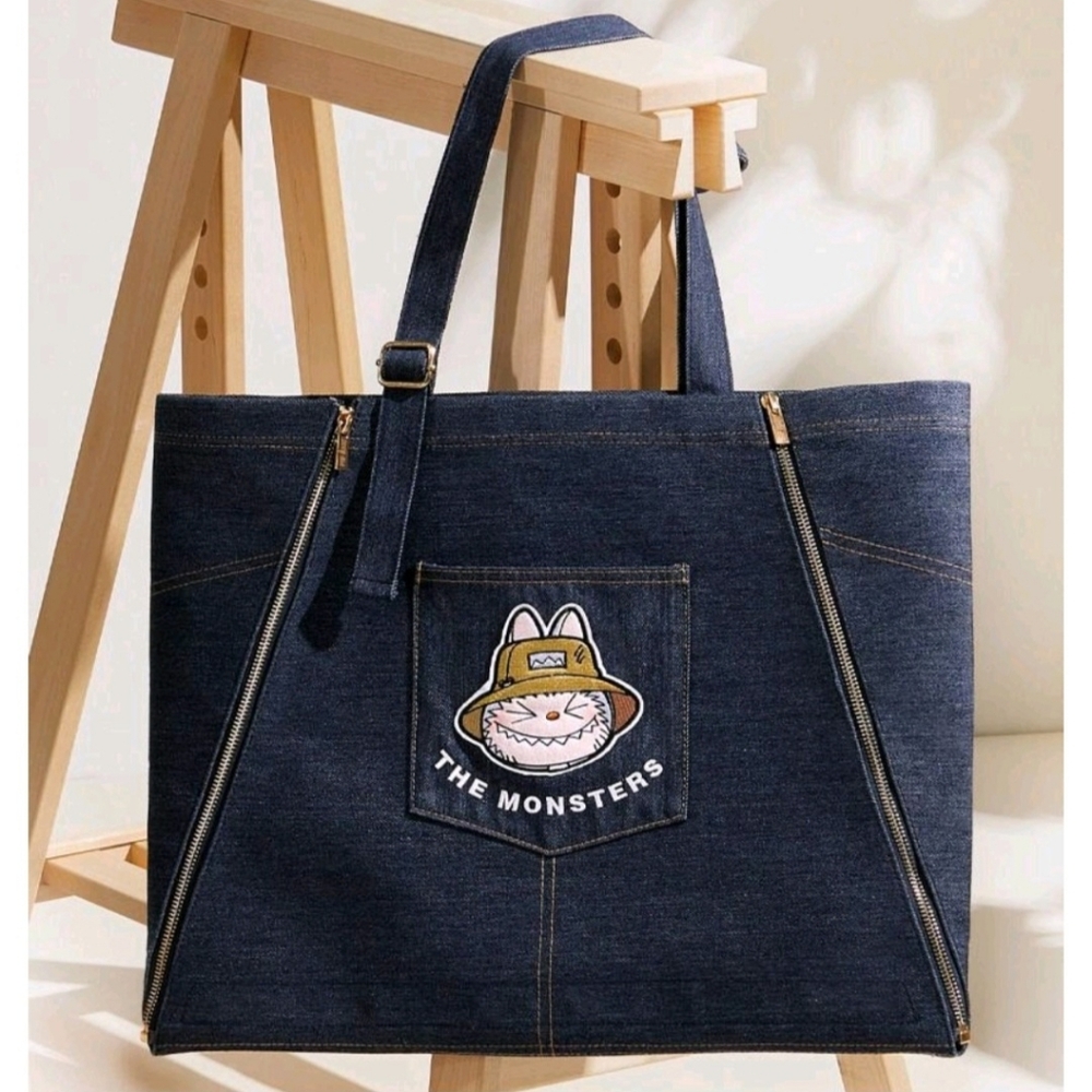 POP MART AUTHENTIC Denim Tote Bag/Apron with LABUBU Patch NWT New With Tags